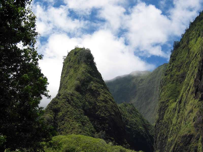 Light Forces Operation Hawaii - Iao Needle in Iao Valley